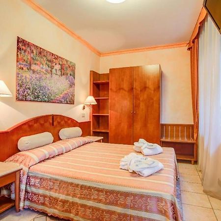 Hotel Rosalba Valentini Family Village Bellaria-Igea Marina Esterno foto