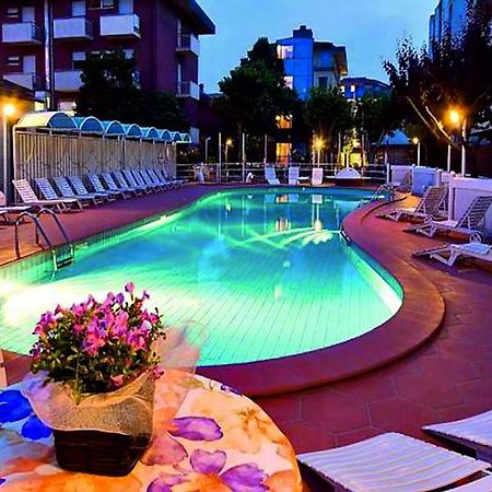 Hotel Rosalba Valentini Family Village Bellaria-Igea Marina Esterno foto