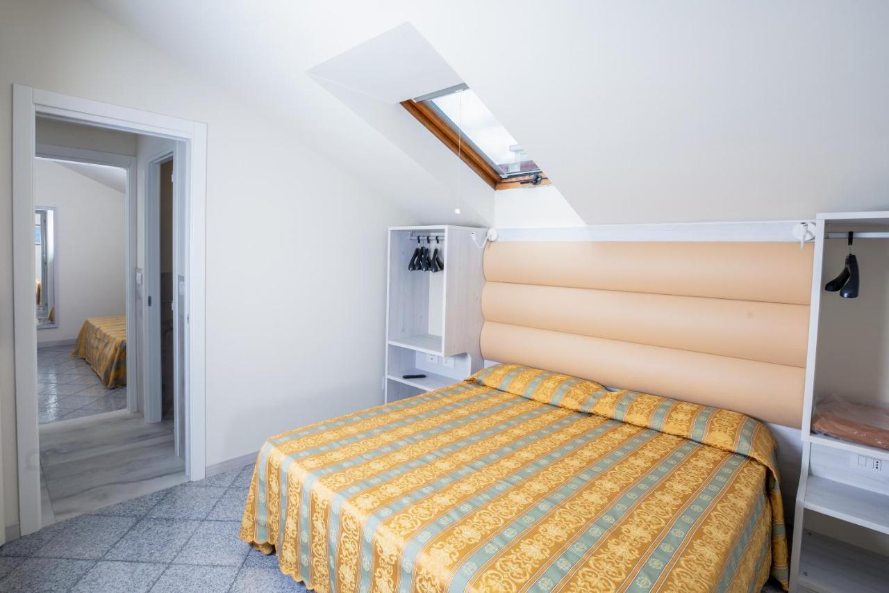 Hotel Rosalba Valentini Family Village Bellaria-Igea Marina Esterno foto