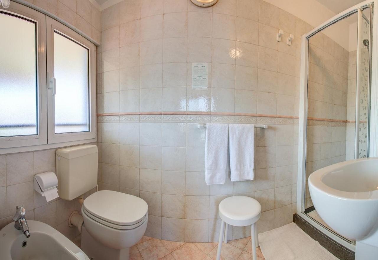 Hotel Rosalba Valentini Family Village Bellaria-Igea Marina Esterno foto