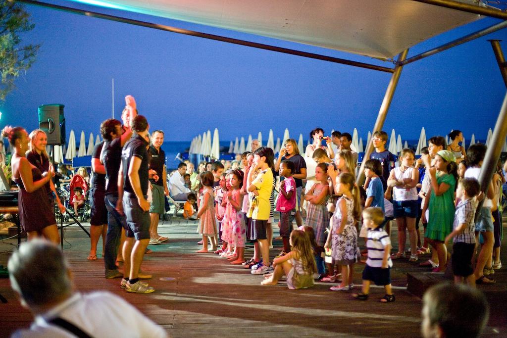 Hotel Rosalba Valentini Family Village Bellaria-Igea Marina Esterno foto
